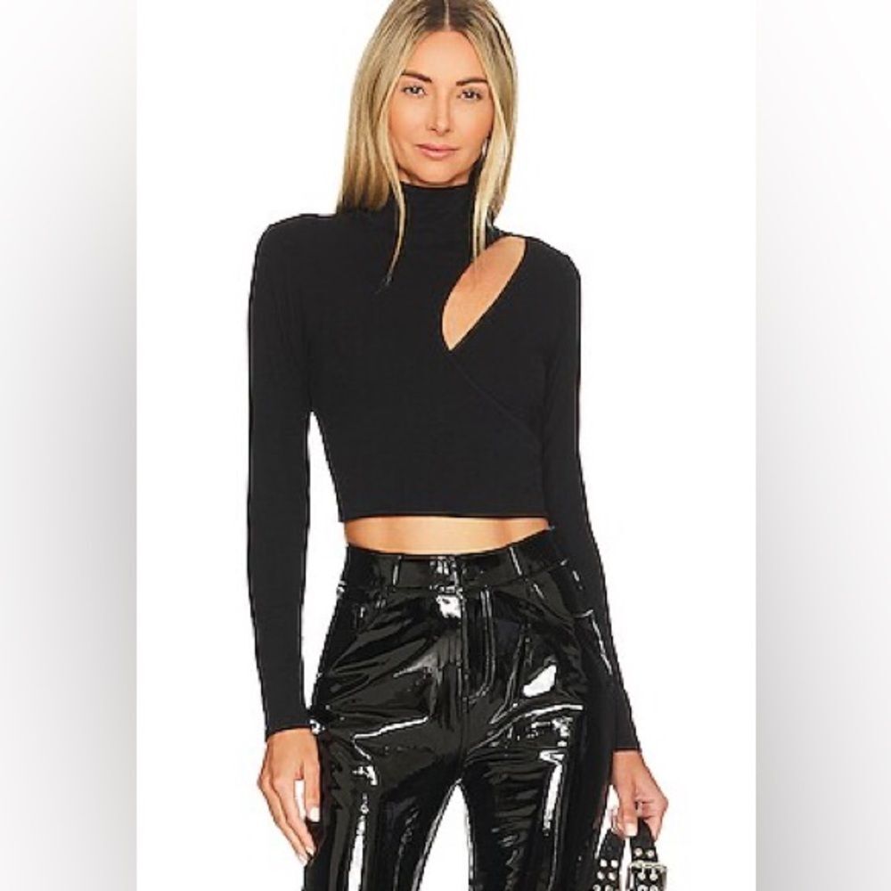 Lanston Elegant Black Cut-Out Crop Top